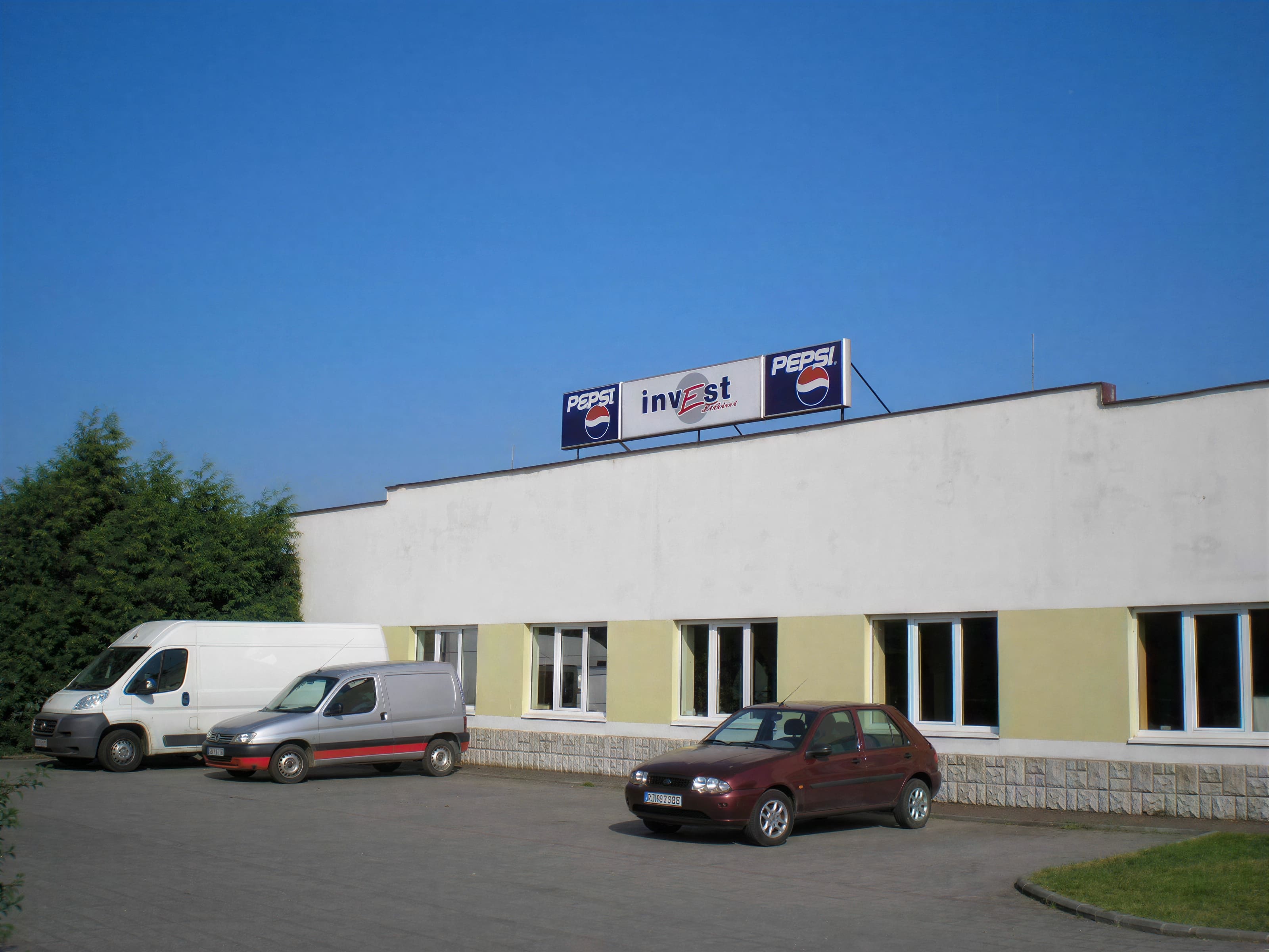 Budova veľkoskladu INVEST EXTRA v Prešove